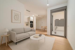 Flat  Via augusta. Bajos de obra nueva a estrenar listo para entrar