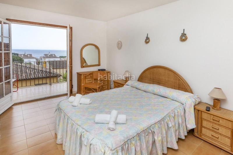 Foto 0a54470f-b5b0-4fd7-905d-438c72e08ddc. Casa adosada casa pareada con jardín privado y piscina comunitaria en Calella de Palafrugell