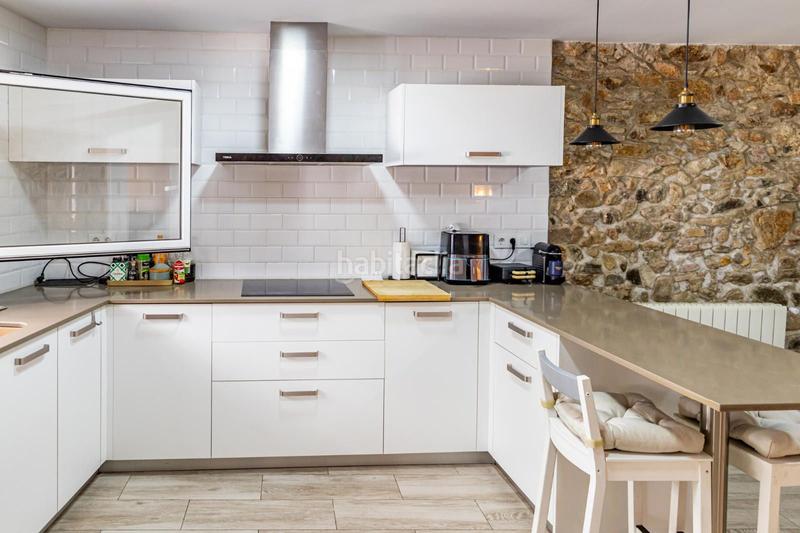 Foto 426ab53b-270e-4cab-9dcf-c77279ba0da0. Casa adossada amb calefacció a Poble Calonge