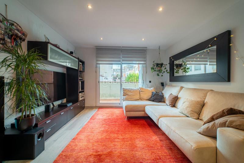 Foto 9a5f196f-e67f-4b2a-8605-60680efdc77c. Zweistöckige wohnung mit heizung in Centre Mataró