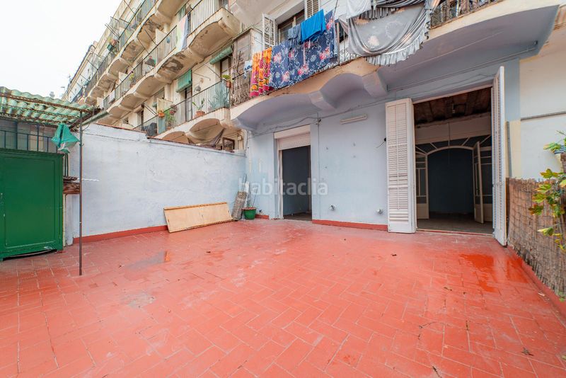 Foto 0020aed0-0b55-4637-ba0d-08f85825d18b. Pis a Raval Barcelona