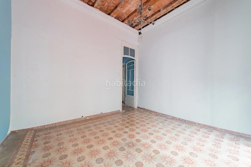 Foto bbe6ec76-d6d1-49ae-9868-4328fc51d9d0. Pis a Raval Barcelona