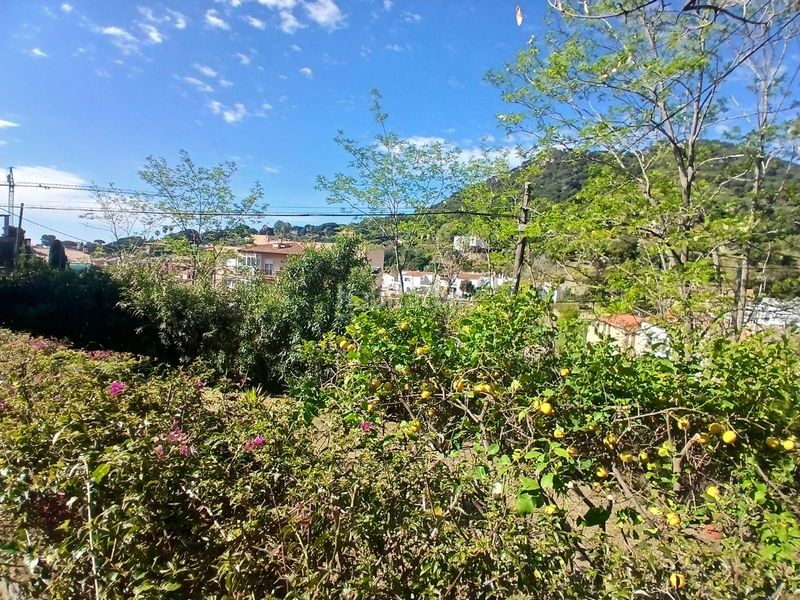 Foto 50879182-da0d-444b-980c-e50484855811. Terreno residencial parcela edificable en el centro con anteproyecto de vivienda unifamiliar de 384 m en Cabrera de Mar