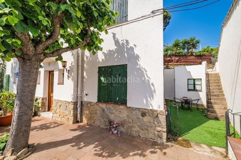 Foto 0148560e-8a60-4305-a87c-70431c2c2d00. Casa adossada amb calefacció a La Llàntia Mataró