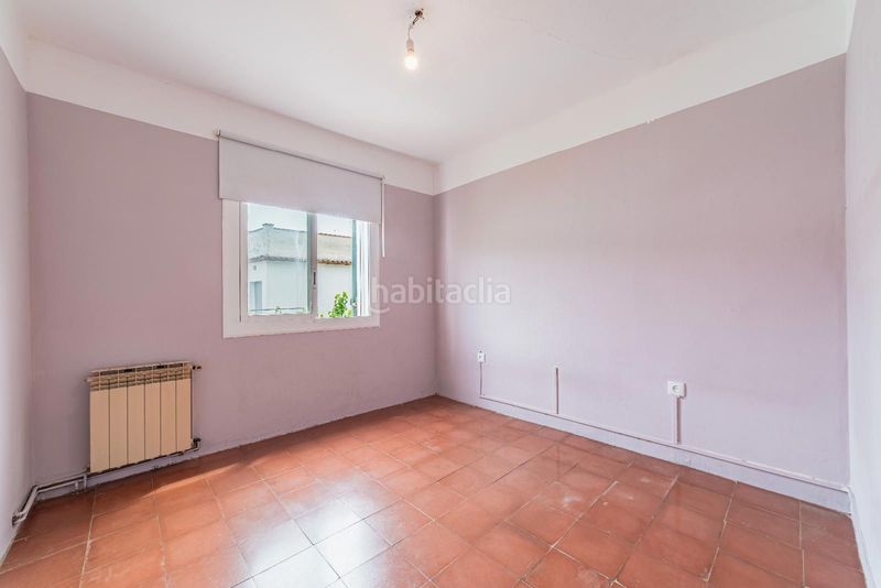 Foto 513e2d5b-4140-4225-8577-10dd266f81b3. Casa adossada amb calefacció a La Llàntia Mataró