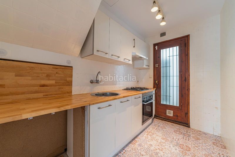 Foto 6a593f26-858d-442f-8ba8-9bfb1a3328f8. Casa adossada amb calefacció a La Llàntia Mataró