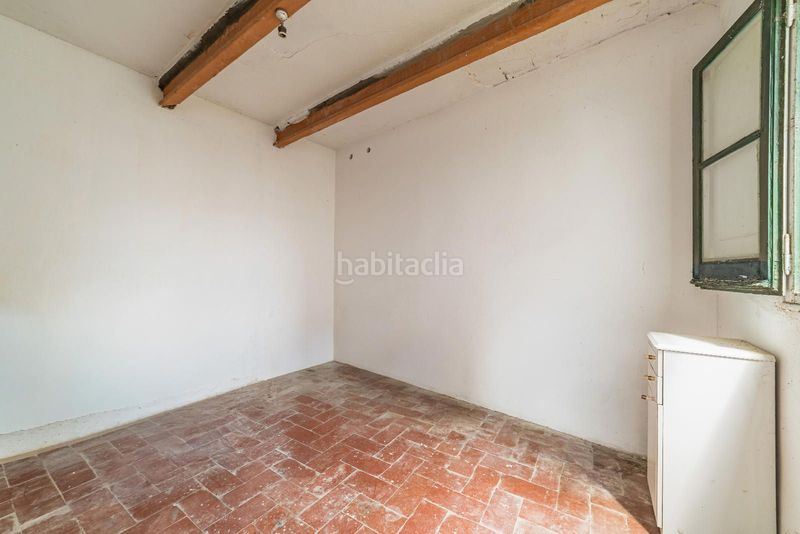 Foto 6eefdcd9-f5f7-4952-9b7f-21a98720e6af. Casa adossada amb calefacció a La Llàntia Mataró