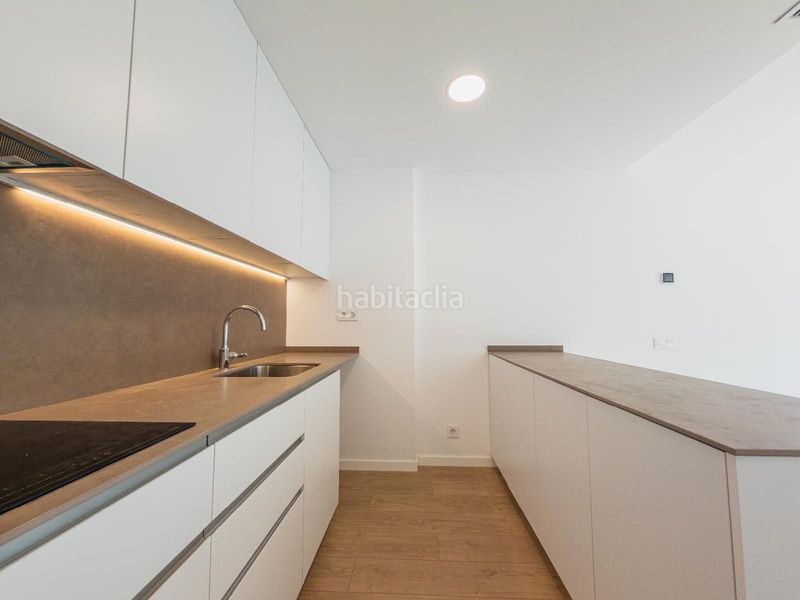Foto f926d68d-7dec-406f-af8f-3c28f5fa4609. Edificio obra nueva en Canet de Mar