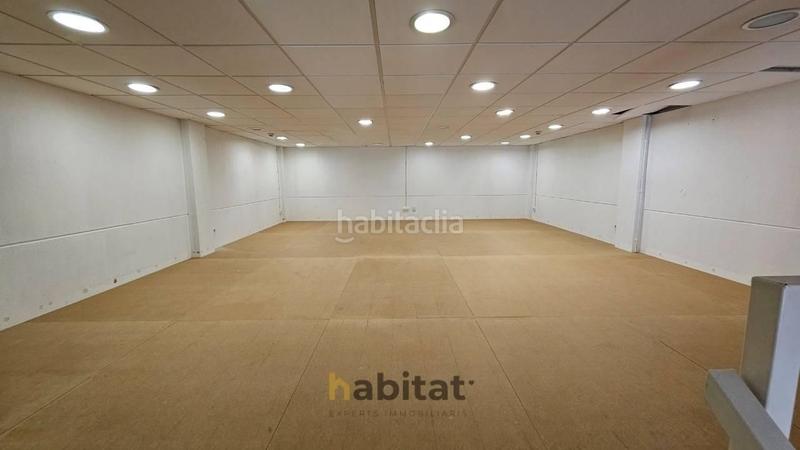 Foto 61b6a16d-32ee-4e6e-b54a-1cea4bb15c43. Local comercial a Nou Eixample Sud Tarragona