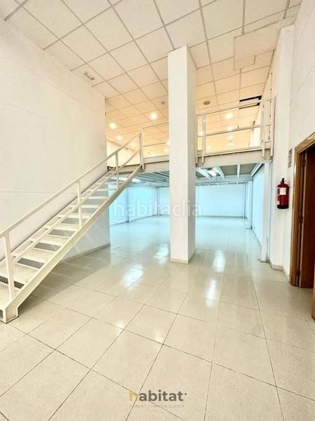 Foto d4506a31-3942-42b2-9521-8c5a2f3591a6. Local comercial a Nou Eixample Sud Tarragona