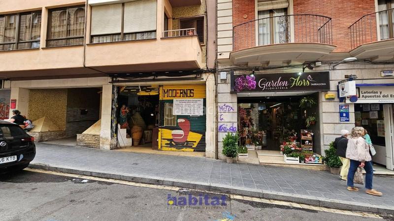 Foto 819f2101-31b3-4e75-b7d0-aea2bb6cc9c4. Local commercial dans carrer de lópez peláez 12 dans Tarragona
