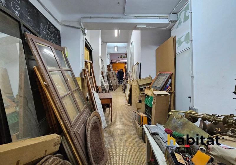 Foto b9fbdeb5-49bf-427d-836e-10a67ebbb3ae. Local commercial dans Eixample Tarragona