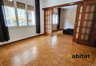 Rent Flat  Carrer de l'alguer. Piso de 3 habitaciones en alquiler en c/alguer