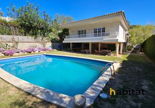 Lloguer Casa a Alcover. Chalet unifamiliar en urb. cala romana