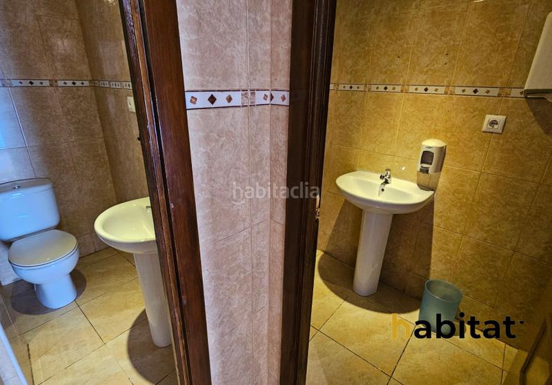 Foto 7e0a4512-38d5-4db5-8ff9-8a082e69a12f. Local commercial dans carrer de sant pere 21 dans Barris Marítims Tarragona