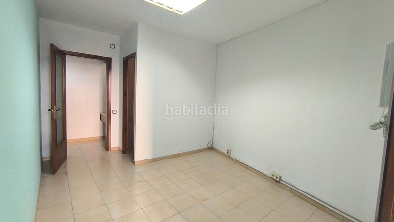 Foto 4aa150e9-6c9d-4930-8ea5-07a11540a368. Miete büro in Barris Marítims Tarragona