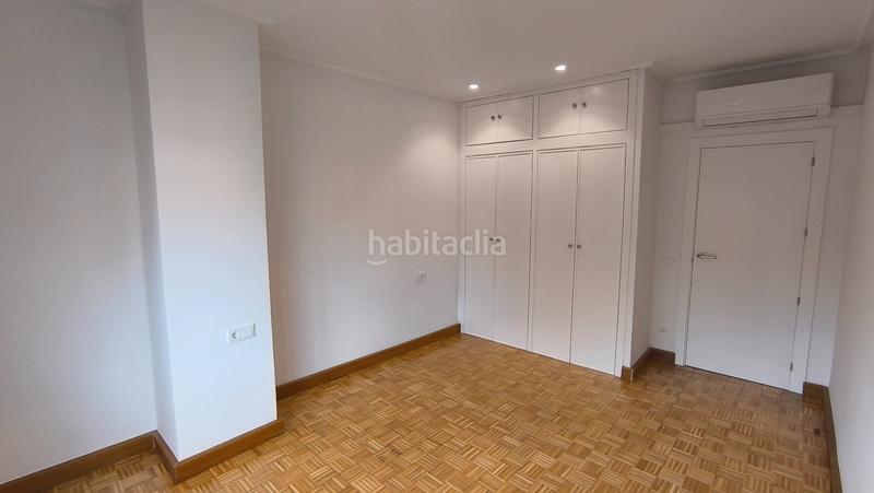 Foto f18d0cc9-62cb-4aa3-8303-cb0830ce9e31. Alquiler piso  totalmente reformado en rambla nova en Tarragona