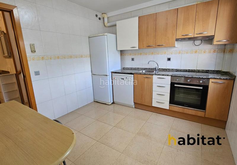 Foto 01491da0-38d9-40d2-aefb-84ae3cee4500. Casa en carrer moscú 59 chalet pareado en vilafortuny en Cambrils