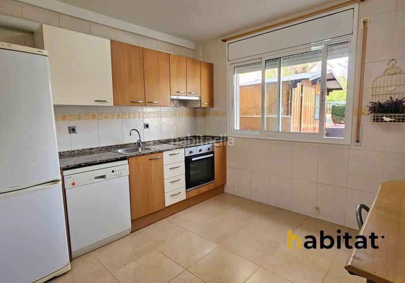 Foto 12d60719-7667-417d-9c4c-9ae92e7ea241. Casa en carrer moscú 59 chalet pareado en vilafortuny en Cambrils