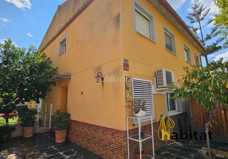 Foto 28f6dcdc-62b9-44ae-8452-4970315a6885. Casa en carrer moscú 59 chalet pareado en vilafortuny en Cambrils
