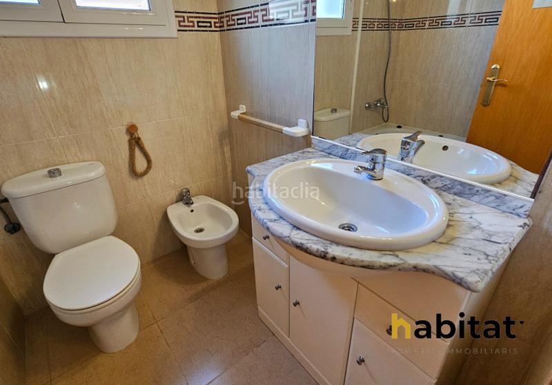 Foto 2ed42985-c1ea-466f-bf54-0c6f21c72a86. Casa en carrer moscú 59 chalet pareado en vilafortuny en Cambrils