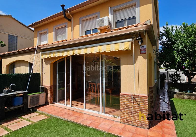 Foto 8cdd6a4c-c38f-4ece-bc2e-2291fe8298e0. Casa en carrer moscú 59 chalet pareado en vilafortuny en Cambrils
