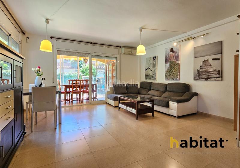 Foto 9f652569-ec36-4580-b6ff-4b1a3df569ed. Casa en carrer moscú 59 chalet pareado en vilafortuny en Cambrils