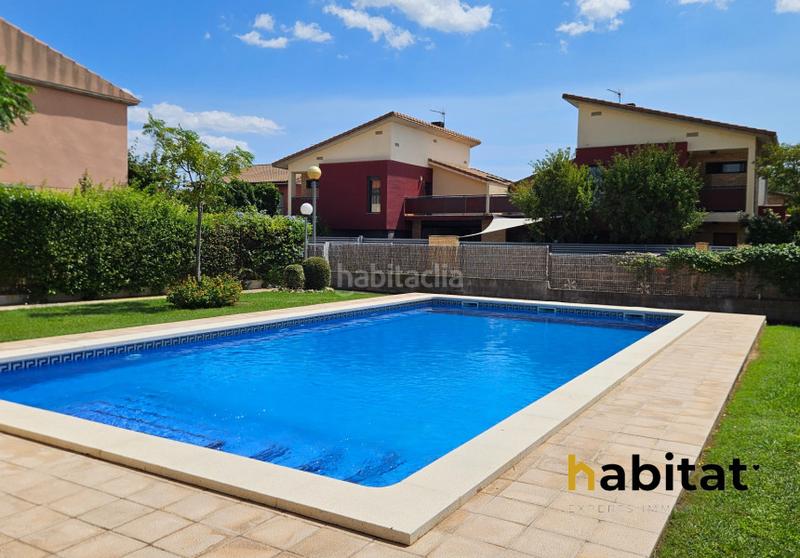 Foto c4fee3d0-f4c1-425b-aafd-c6895f09f6fd. Casa en carrer moscú 59 chalet pareado en vilafortuny en Cambrils