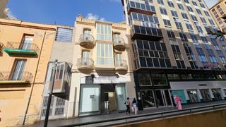 Local commercial à Carrer de Cristòfor Colom 1