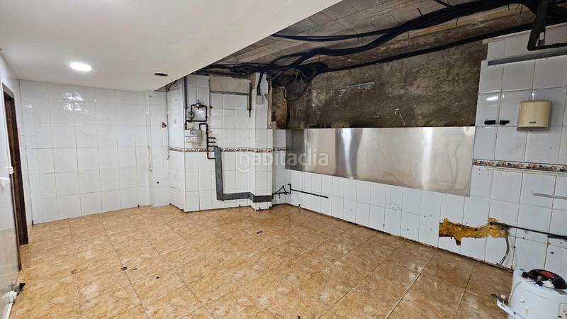 Foto d9dc2f04-22b4-4d43-a2ff-6612dd5c8b5f. Local commercial dans calle de sant andreu 7 dans Barris Marítims Tarragona