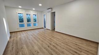 Lloguer Pis  Carrer rovira i virgili. Piso de 4 habitaciones en rovira i virgili sin muebles