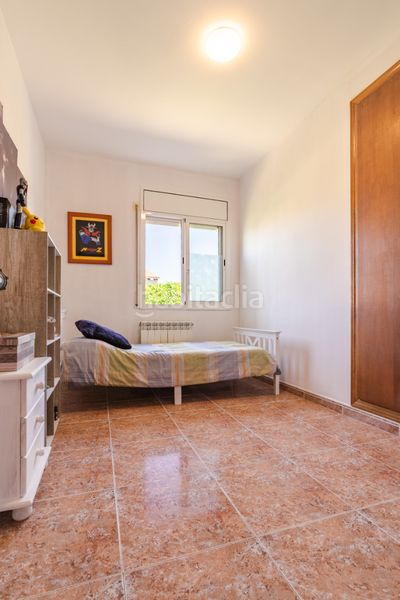 Foto ecbc656a-458a-4668-b3a1-6ac4b9faf8d0. Xalet amb xemeneia calefacció aparcament a Secuita (La)