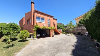 Chalet in Secuita (La). Chalet unifamiliar en una sola planta con gran jardín y solárium