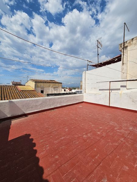 Foto eefd2599-aca0-4299-bf2e-078adb1fa96d. Casa a Constantí