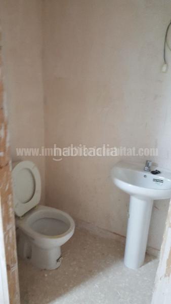 Foto 72243a35-9136-43f1-a600-e41905baf937. Miete büro in Nou Eixample Nord Tarragona