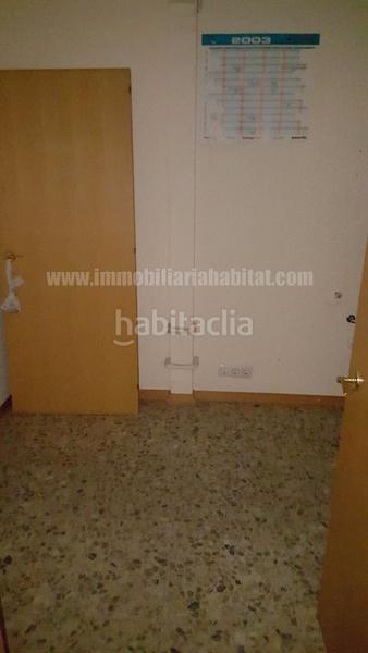 Foto 3a6d919c-5beb-4951-a802-68d7fcde71e7. Local comercial a Nou Eixample Sud Tarragona