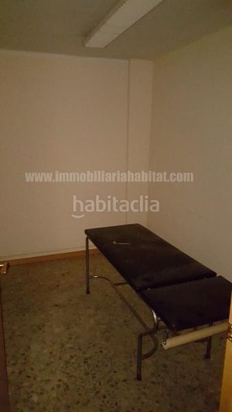 Foto c78a6a0a-0993-4a2e-a3e5-e4a0b7163f37. Local comercial a Nou Eixample Sud Tarragona