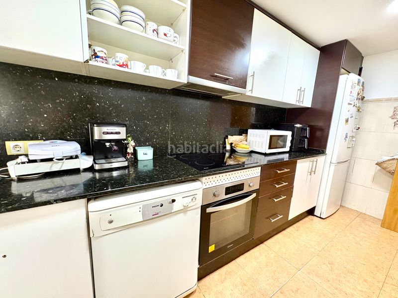 Foto fc05deef-5ba7-4072-b2b1-a6d05bc02337. Maison jumelée avec chauffage parking piscine dans Pobla de Montornès (La)