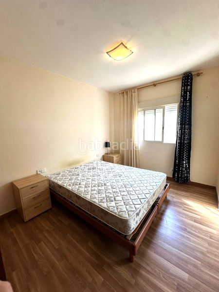 Foto a7d58ea9-99b3-486e-850a-ba8d0afdd781. Casa adossada amb xemeneia aparcament a Botarell