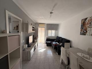 Reihenhaus en Calle jan 1. Dplex en los alczares junto instituto y polideportivo