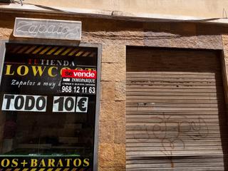 Local Comercial  Calle del parque