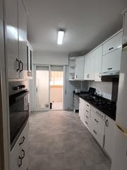 Miete Etagenwohnung in Polígono Santa Ana. Piso en alquiler en residencial santa ana