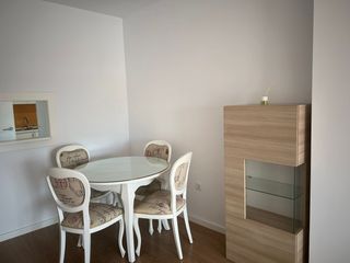 Rent Flat  Calle san antonio. Piso en alquiler totalmente amueblado a estrenar