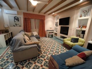 Chalet en Rm-e16 17. Finca en venta de 6.000m2  con vivienda en la guia