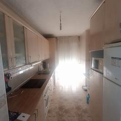 Piso  Calle los hernández 20. Piso en venta en alguazar