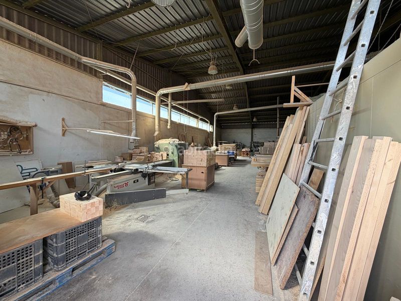 Foto 29acb130-bd42-416f-ad5c-932263800d21. Nave industrial en aldea fuente del pino 80d nave en venta en Jumilla