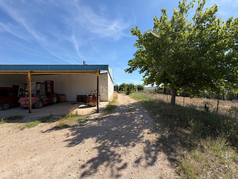 Foto a71fc75d-7085-4da1-aba1-aad98b2762b5. Nave industrial en aldea fuente del pino 80d nave en venta en Jumilla