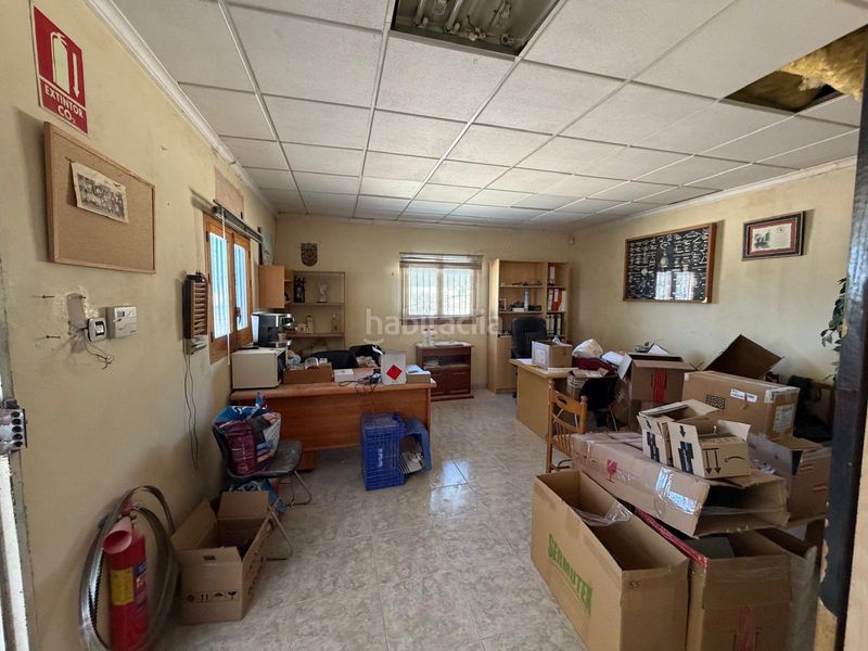 Foto f519344d-268b-4ca7-80b2-c164e9484127. Nave industrial en aldea fuente del pino 80d nave en venta en Jumilla