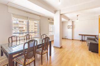 Appartement  Avenida de américa 3. Piso en venta en cartagena