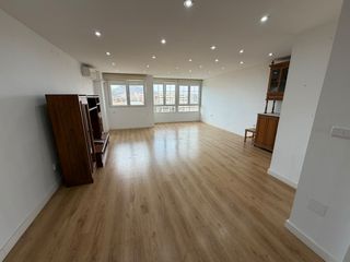 Flat in Calle Capitanes Ripoll